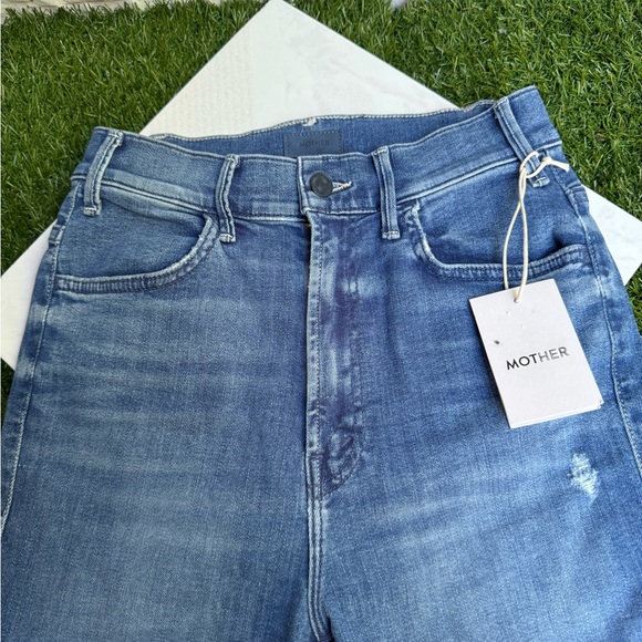 MOTHER The Hustler Flared Leg Jeans size 26 New with Tags - Picture 8 of 16